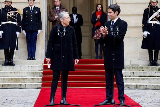 Γκαμπριέλ Ατάλ: Ο νέος πρωθυπουργός είναι ο πρώτος αρχηγός της γαλλικής κυβέρνησης που δηλώνει ανοιχτά γκέι