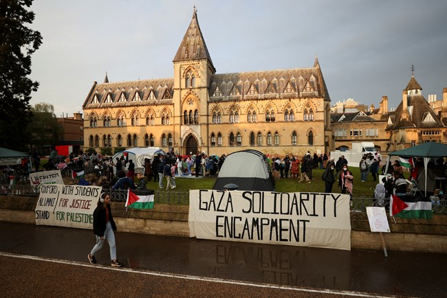 Καταλήψεις για τη Γάζα σε Οξφόρδη kai Κέιμπριτζ