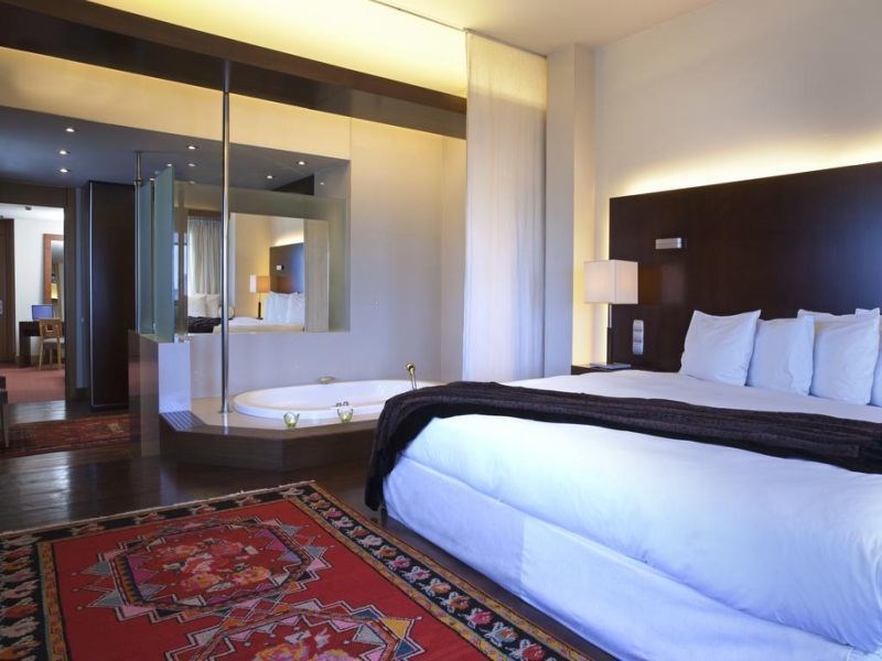 Αυτά είναι τα δύο καινούργια, υπερπολυτελή ξενοδοχεία που αλλάζουν τον χάρτη της Θεσσαλονίκης