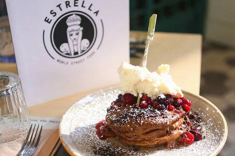 To λατρεμένο viral εστιατόριο Estrella άνοιξε νέο στέκι με μπουγατσάν στην Κηφισιά