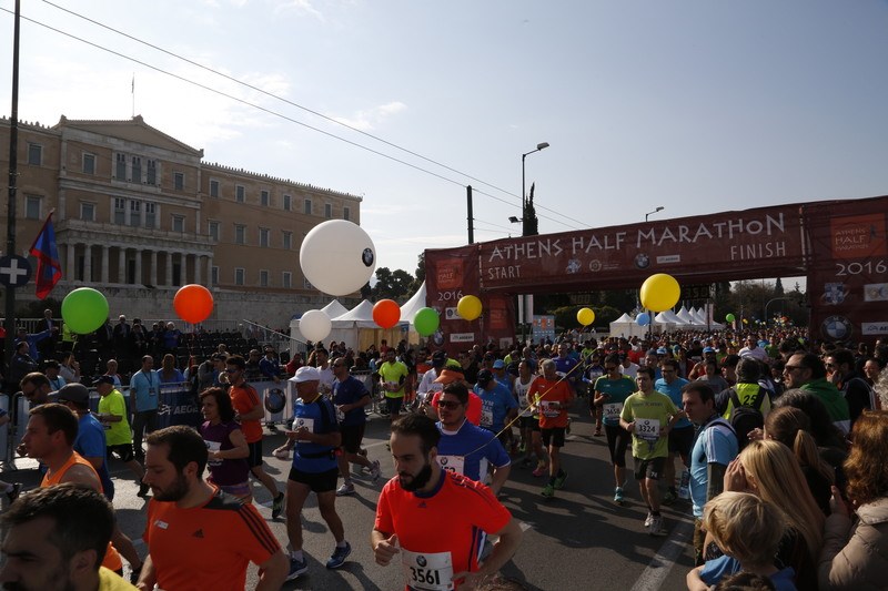 Η Ελλη Στάη στον 5ο Ημιμαραθώνιο της Αθήνας: Δεν το ξεχνάμε, τρέχουμε!