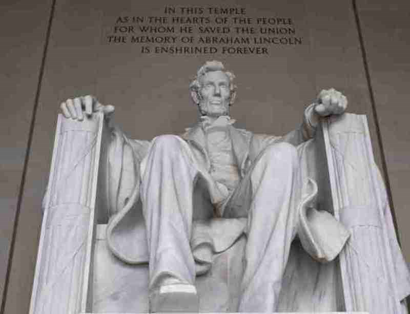 Ο Αβραάμ Λίνκολν καταργεί την δουλεία. Ο αγώνας του για την χειραφέτηση των μαύρων