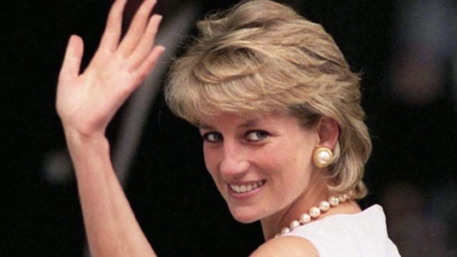 To ασυνήθιστο χρώμα eyeliner που φορούσε η πριγκίπισσα Νταϊάνα