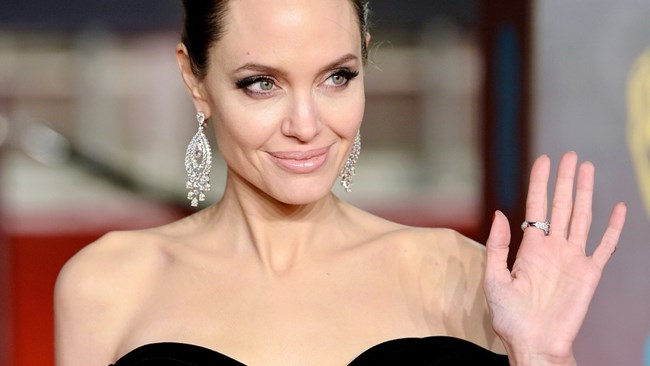 Όταν η Αντζελίνα Τζολί απέλυσε τον μάνατζέρ της γιατί έχασε ξαφνικά το ρόλο που θα της έφερνε 7 Όσκαρ - Η blockbuster ταινία του 2013