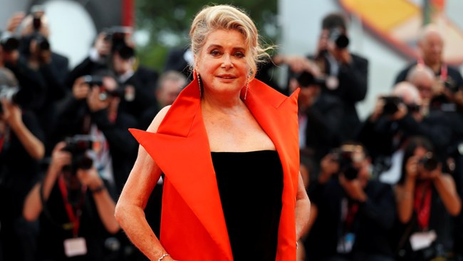 Η Μούσα του Γαλλικού Σινεμά, η Κατρίν Ντενέβ γίνεται 80 ετών