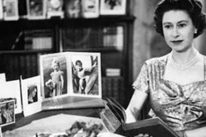 Ο Κλεισθένης φωτογραφίζει την βασίλισσα Ελισάβετ στην μοναδική επίσκεψη της στην Ελλάδα