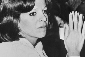 Χριστίνα Ωνάση: Με λευκό σατέν σύνολο σε διάσημη disco της Νέας Υόρκης