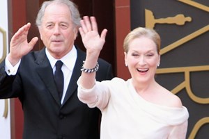 Η Μέριλ Στριπ επιστρέφει στη σειρά "Only Murders in the Building" σ'έναν κωμικό ρόλο που λατρέψαμε