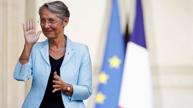 Ελιζαμπέτ Μπορν: ποια είναι η νέα Πρωθυπουργός της Γαλλίας;