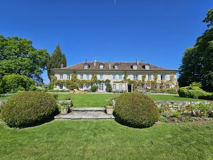 Οι πρώτες εικόνες από την "παραμυθένια" έπαυλη της Audrey Hepburn - Πωλείται 33 εκατομμύρια δολάρια