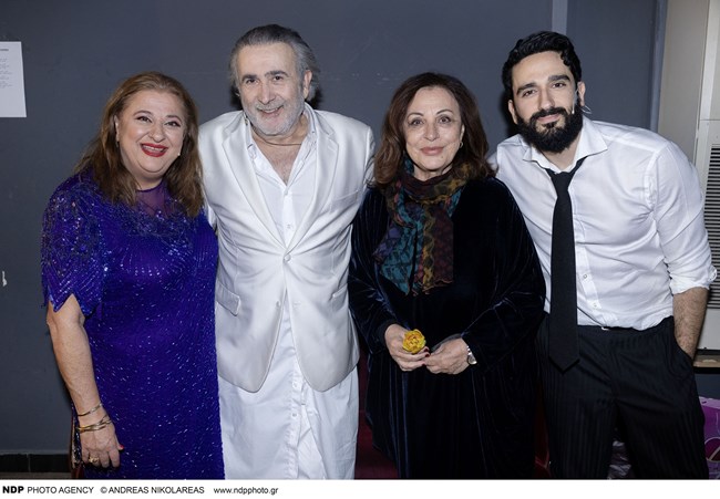 χαρις_αλεξιου