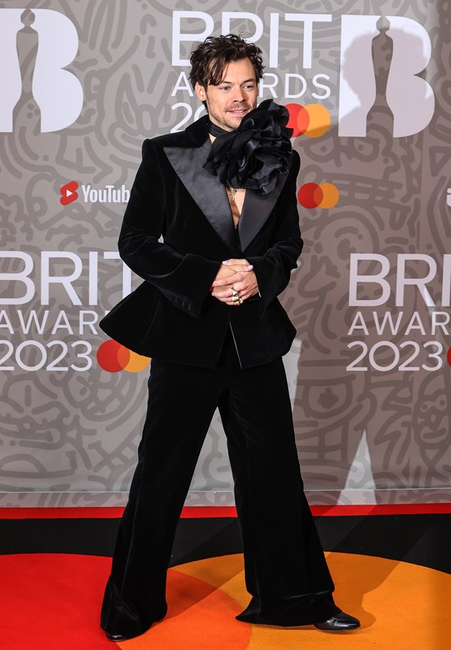 Χάρι Στάιλς: "Θέλω να ευχαριστήσω τη μαμά μου, που δήλωσε τη συμμετοχή μου στο X Factor, χωρίς να μου το πει, δεν θα ήμουν εδώ χωρίς εσένα"