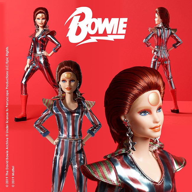 Ο Ντέβιντ Μπάουι έγινε για δεύτερη φορά κούκλα Barbie