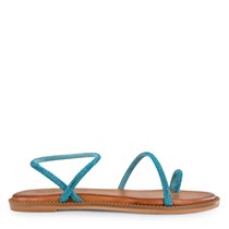 Αυτά είναι τα παπούτσια που θα χρειαστείς στις διακοπές σου: Τα 5 ζευγάρια που θα βάλεις στη βαλίτσα σου