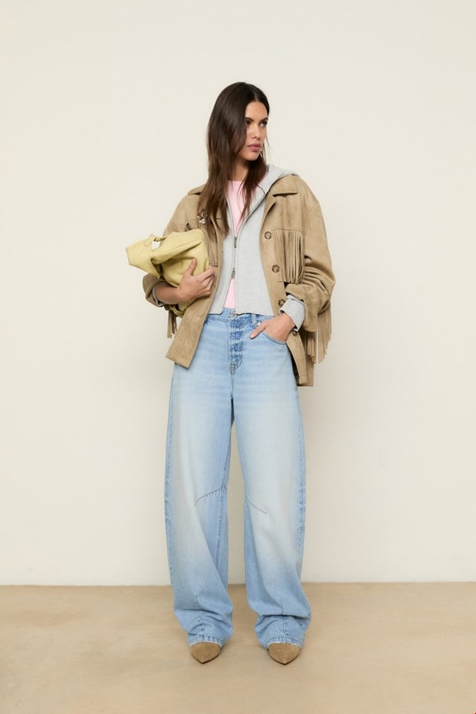 Denim of Interest | Η νέα συλλογή της Stradivarius φέρνει τα τζιν στο επίκεντρο του στυλ