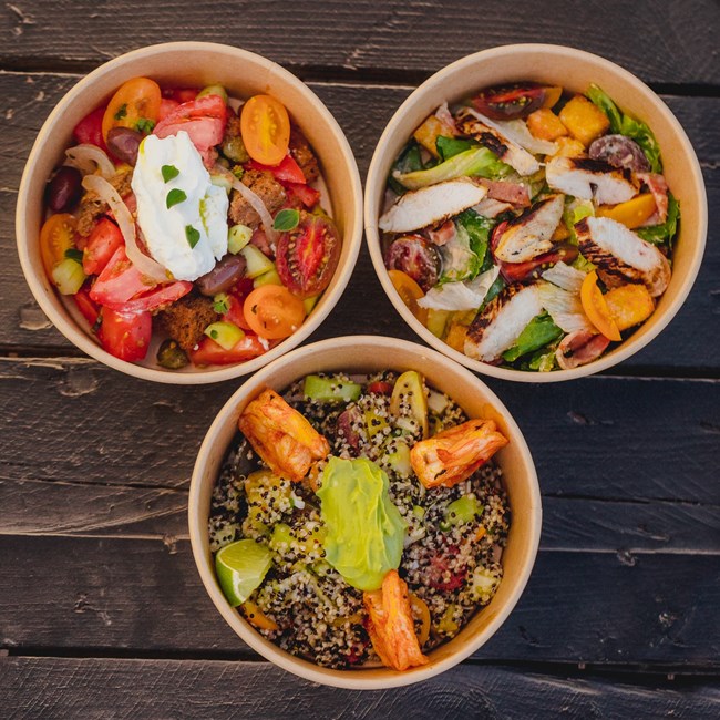 Kraken Beach Bar. Ο νέος σου καλοκαιρινός προορισμός για μουσικές, cocktails, surf και φαγητό