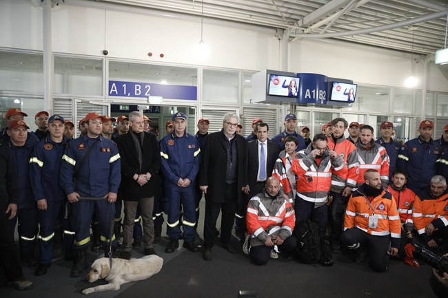 Επέστρεψαν οι Έλληνες διασώστες από την Τουρκία- μαζί τους και η Sugar