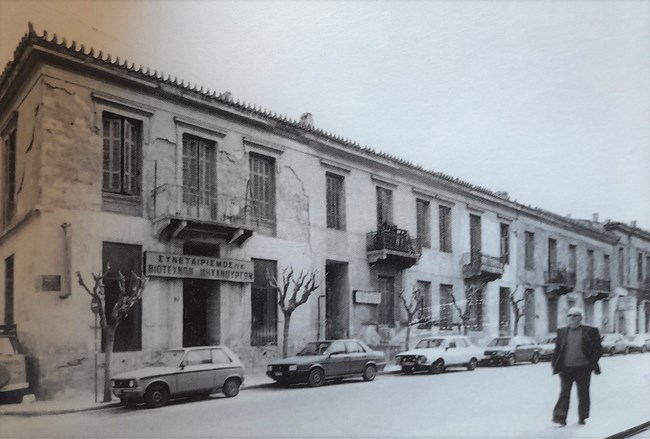 Mεταξουργείο: η συναρπαστική ιστορία της αθηναϊκής γειτονιάς που κάποτε λεγόταν "Χεζολίθαρο"