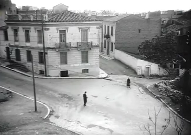 "Στέλλα" - Η ταινία: Πού γυρίστηκε η χαρακτηριστική σκηνή "Φύγε Στέλλα, κρατάω μαχαίρι"