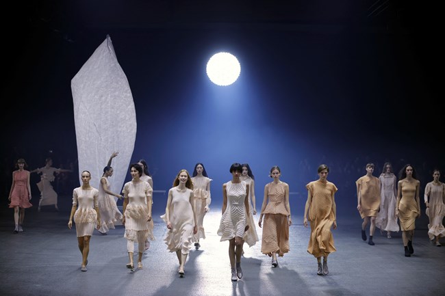 Issey Miyake, Paris 2022