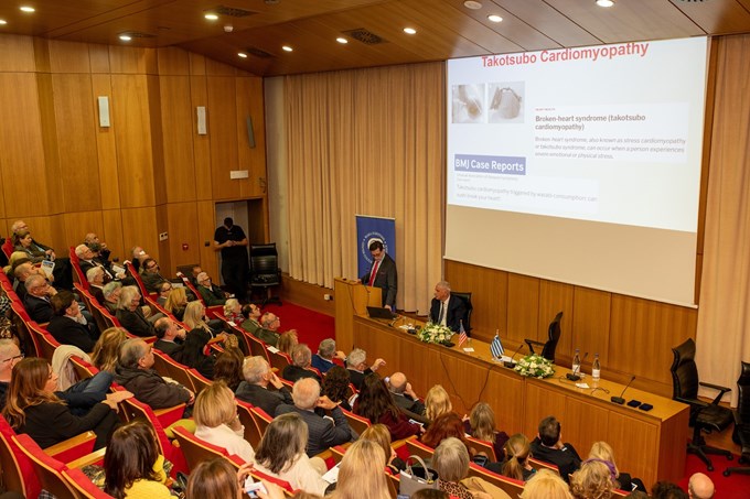 Μάρα Καρέτσος