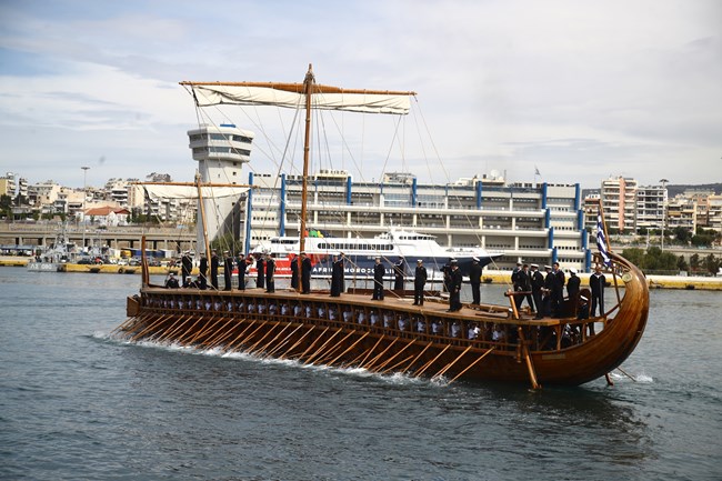 Ο Νίκος Αλιάγας επιβιβάστηκε στο "Belem" που θα μεταφέρει την Ολυμπιακή Φλόγα στο Παρίσι