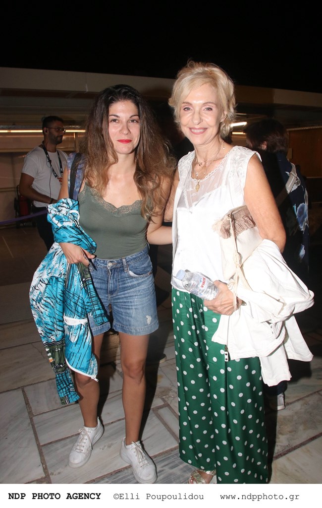 Ηρώ Μπέζου - Ναταλία Τσαλίκη: Μαμά και κόρη στο Ηρώδειο