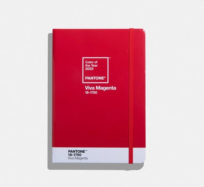 Το χρώμα του 2023: Μια αντισυμβατική απόχρωση για μια αντισυμβατική χρονιά