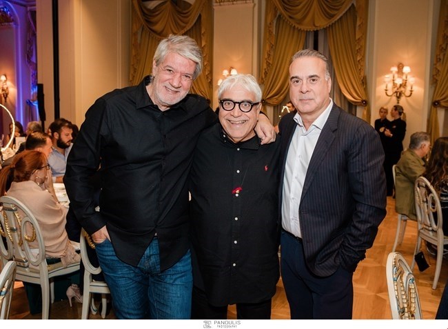 χρυσοί σκούφοι