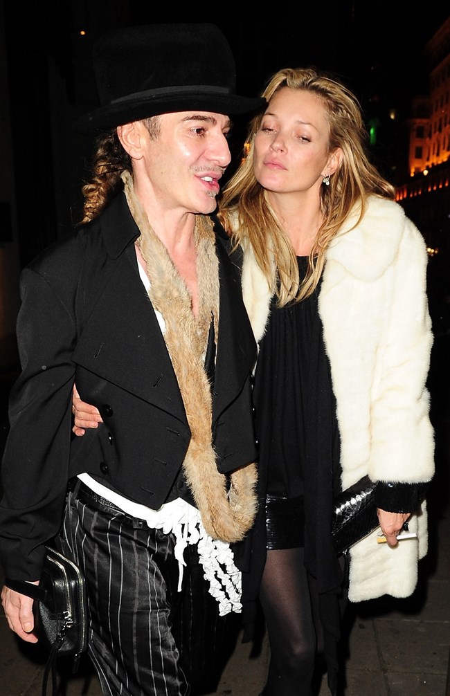 John Galliano: Όταν απολύθηκε το 2011 από τον Οίκο Dior για τα αντισημιτικά του σχόλια