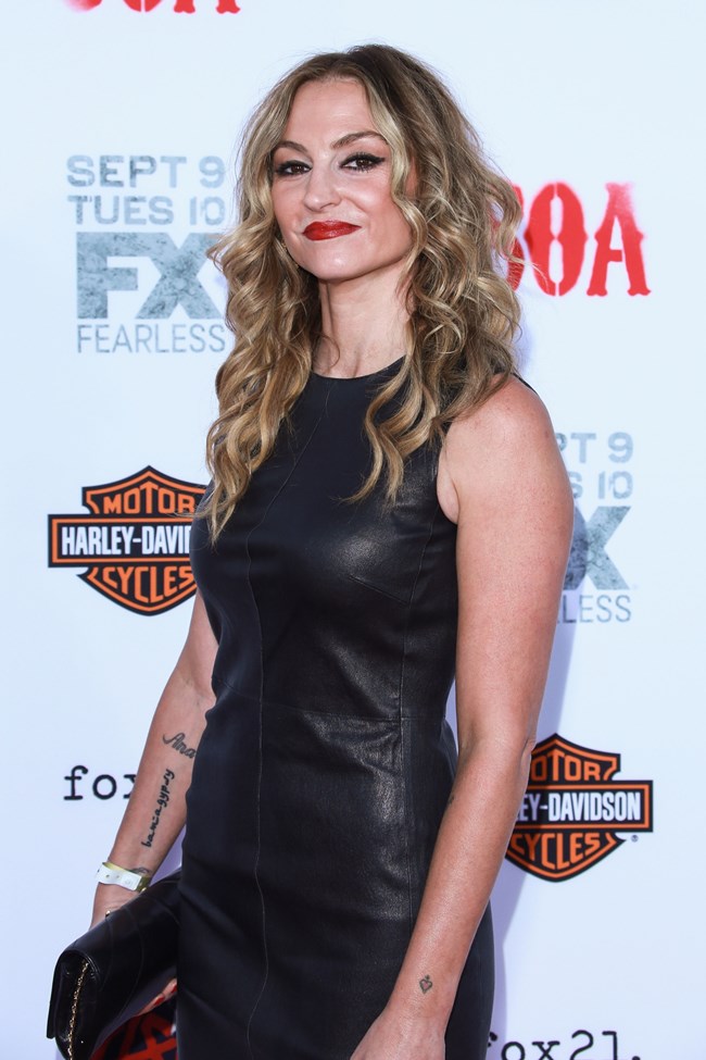 Ντρέα ντε Ματέο: Στα 51 της χρόνια έγινε σταρ του Only Fans για να γλυτώσει την χρεωκοπία