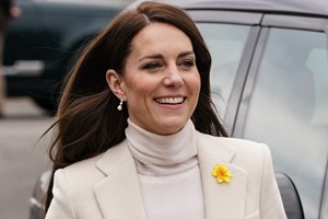 Κέιτ Μίντλετον: Επιστρέφει στη δημόσια ζωή μετά το πέρας της χημειοθεραπείας- Οι φωτογραφίες