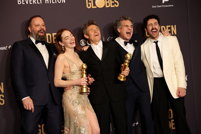 Γιώργος Λάνθιμος, Poor things, Χρυσές Σφαίρες 2024