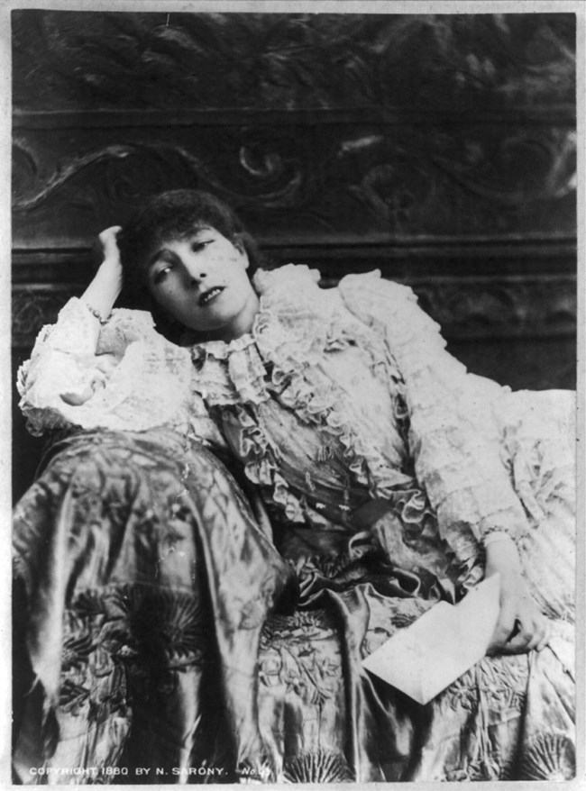 Sarah_Bernhardt