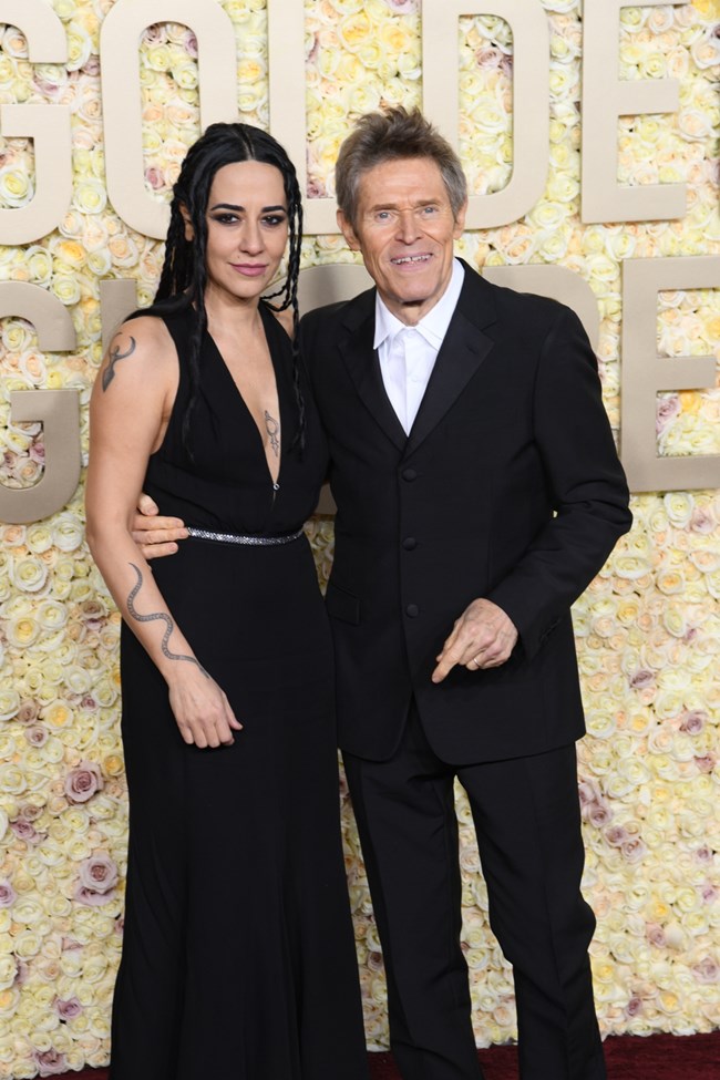 Ποια είναι η Iταλίδα ηθοποιός και "μήλο της έριδος" για Γουίλεμ Νταφόε και Πέδρο Πασκάλ