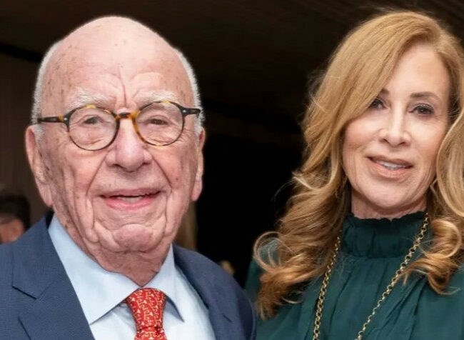 Πέμπτος γάμος για τον 92χρονο Ρούπερτ Μέρντοχ: Ο μεγιστάνας αρραβωνιάστηκε με την 67χρονη Ρωσίδα Ελένα Ζούκοβα