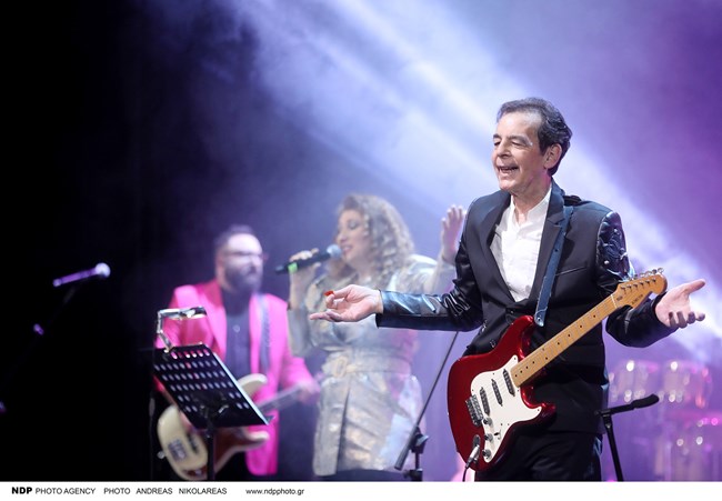 "Στα 80s δεν υπήρχαν έγνοιες γιατί ο κόσμος ξεπερνούσε πιο εύκολα τα προβλήματα, τώρα τα ξεπερνάει με κόστος": Ο Κώστας Χαριτοδιπλωμένος μιλά για το comeback του και τα πιο ανέμελα χρόνια