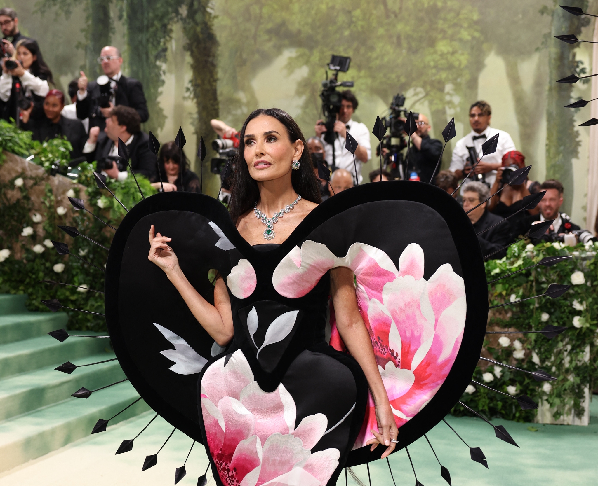 Ντέμι Μουρ: Η λαμπερή πρεμιέρα του Substance στο Λος Άντζελες δίπλα στις κόρες της