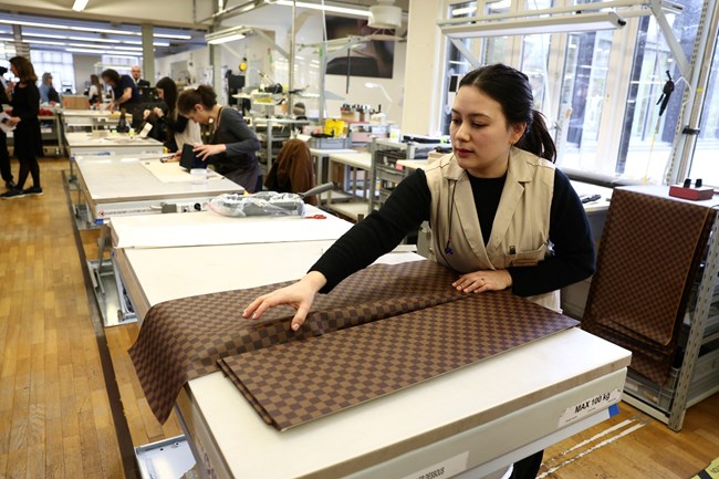 O οίκος Louis Vuitton φτιάχνει επετειακά μπαούλα για τους Ολυμπιακούς Αγώνες