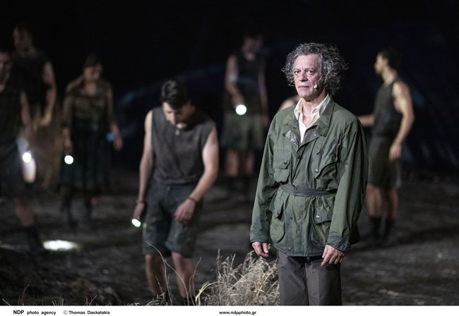 Η Έλλη Στάη εντυπωσίασε στην Επίδαυρο με το natural look