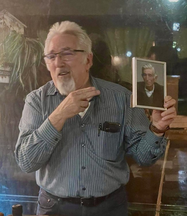 Από το Μιζούρι στην Πάτρα: Ο Μέριλ Τζένκινς ανακάλυψε την βιολογική του οικογένεια 68 χρόνια μετά