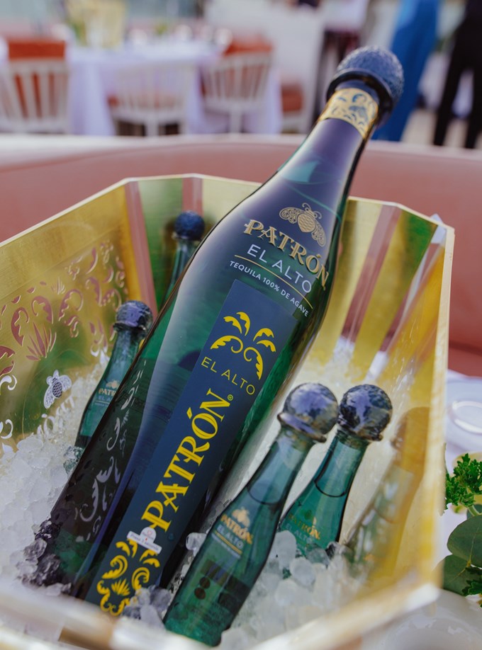 H Αθηνά Οικονομάκου & όλες οι διάσημες αφίξεις στο exclusive party της PATRÓN EL ALTO