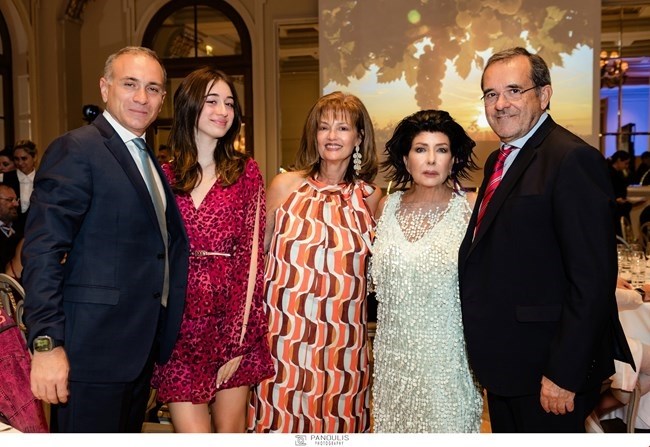 χρυσοί σκούφοι