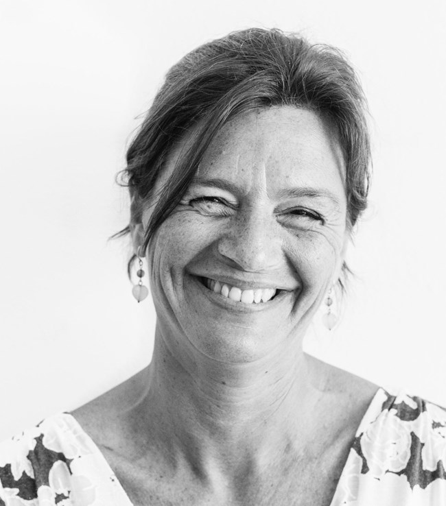 Σταυρούλα Παπασπύρου, Βιβλιοβούλιο