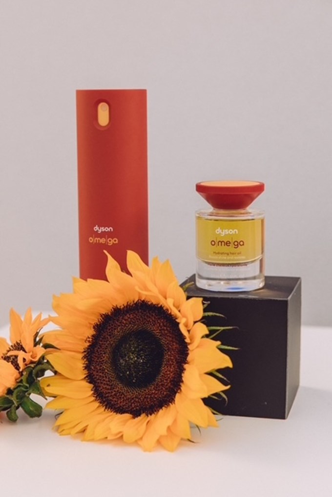 Η νέα σειρά Dyson Omega™ χαρίζει στα μαλλιά σου ό,τι δεν ήξεραν ότι χρειάζονταν