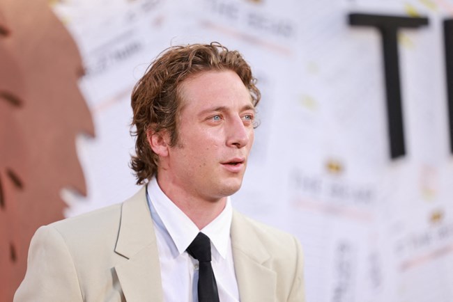 The Bear: Η σειρά που λατρέψαμε επιστρέφει για την 3η σεζόν- Εικόνες από τη λαμπερή πρεμιέρα