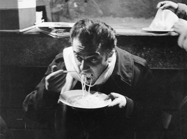 Φεντερίκο Φελίνι: "Zωή είναι ο συνδυασμός μαγείας και ζυμαρικών"