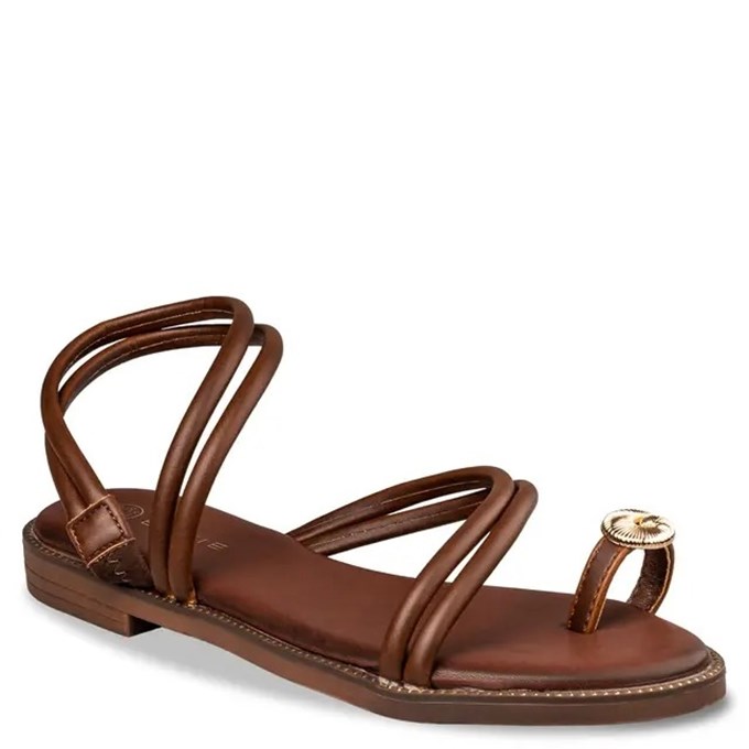 Αυτά τα flat σανδάλια από την Envie Shoes είναι η πρώτη αγορά του καλοκαιριού