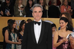 Η στιγμή που περιμέναμε: Ο Ντάνιελ Ντέι-Λιούις επιστρέφει στον κινηματογράφο με την ταινία του γιου του, Ρόναν