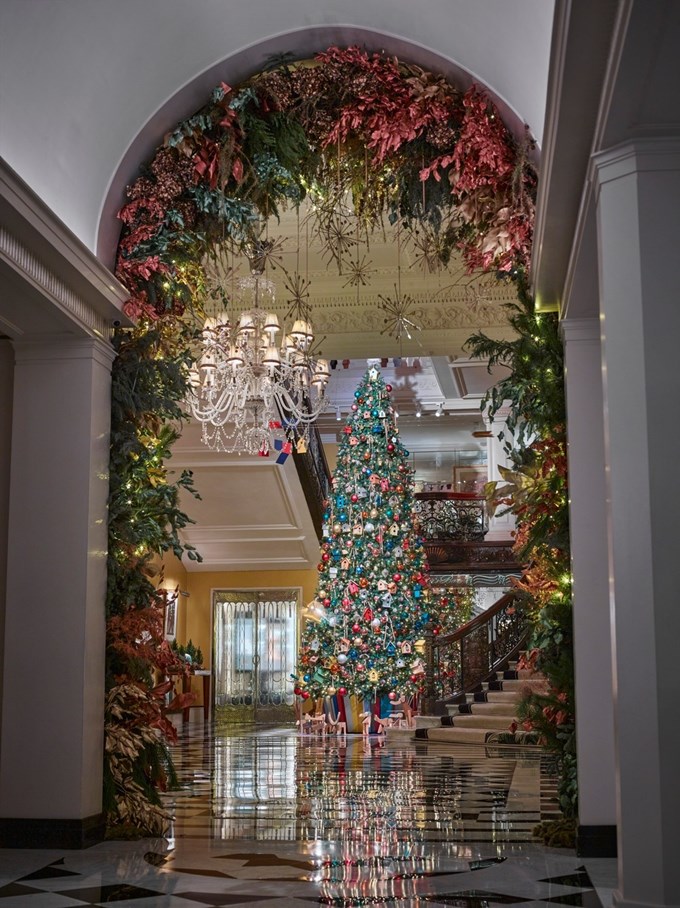 The-Claridges-Christmas